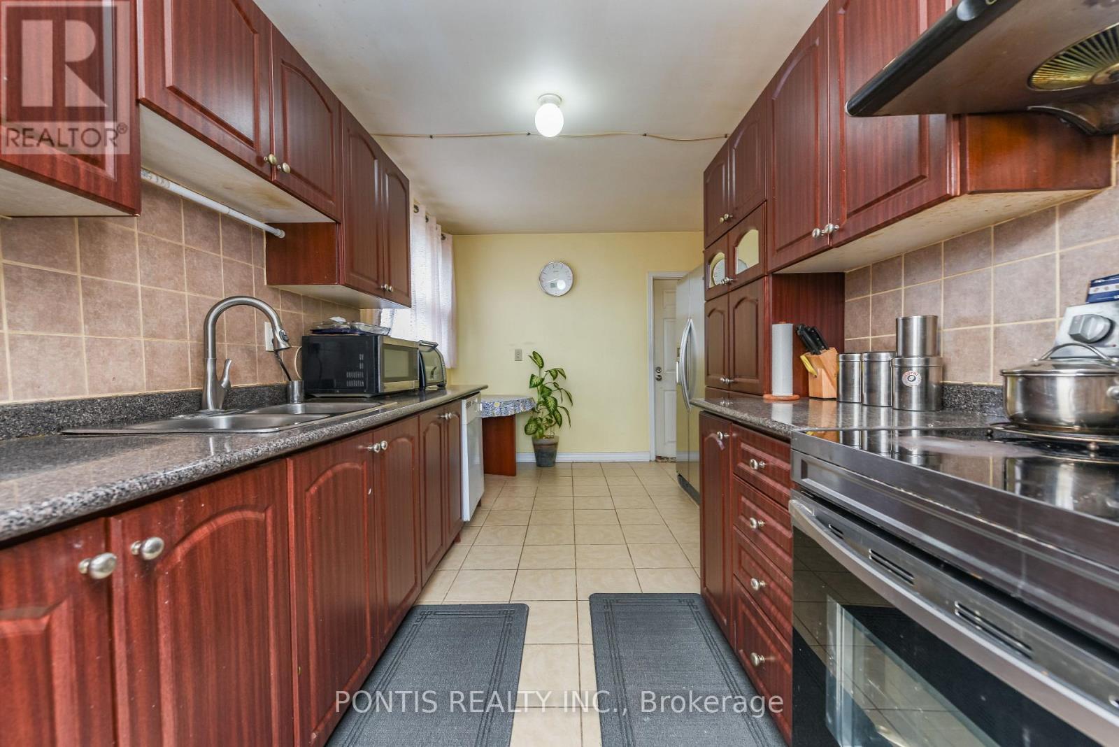 4 HASBROOKE DRIVE - 31