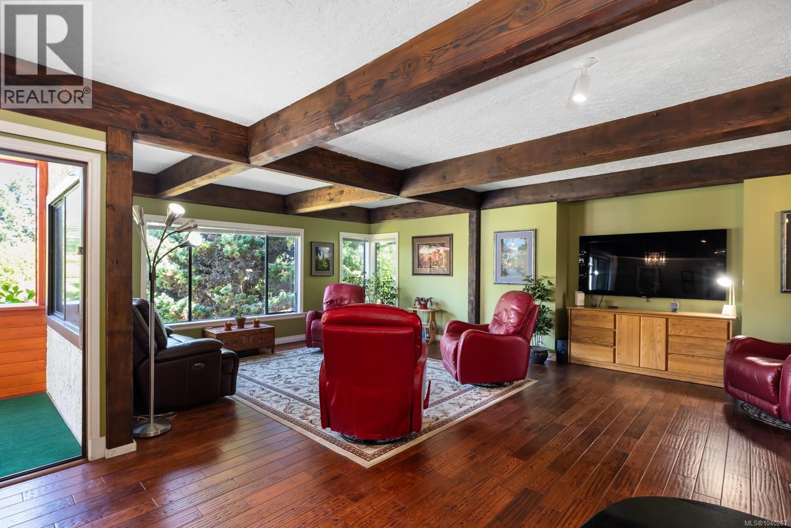 #4 5367 Miller Rd - 19