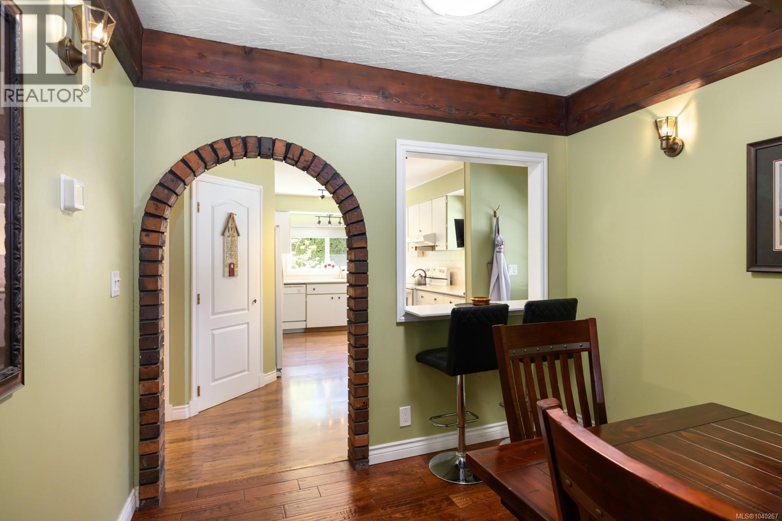#4 5367 Miller Rd - 29