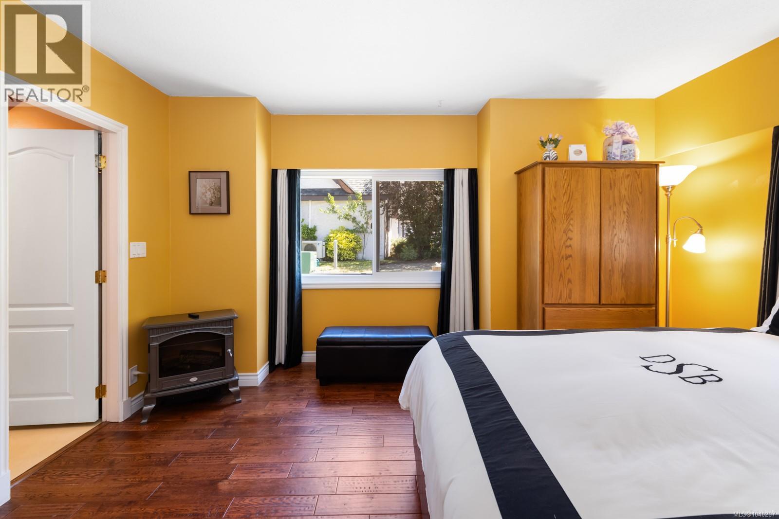 #4 5367 Miller Rd - 38
