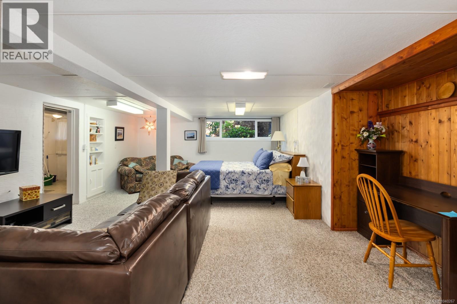 #4 5367 Miller Rd - 51