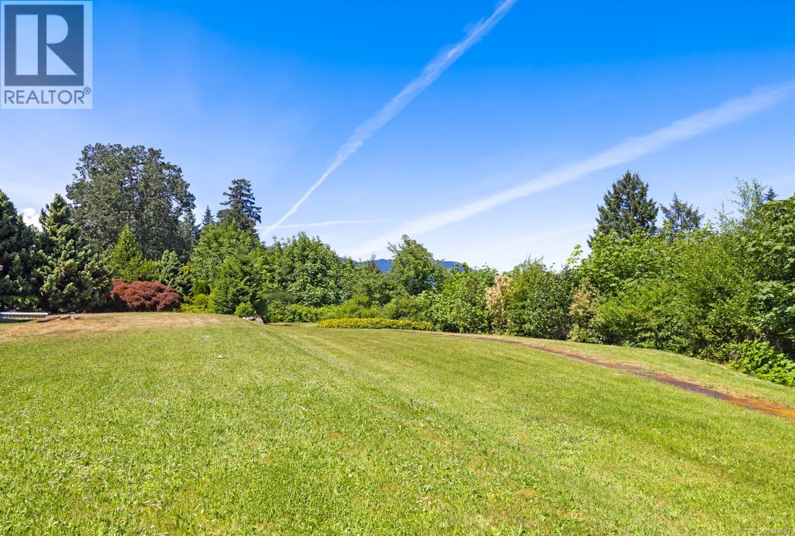 #4 5367 Miller Rd - 63