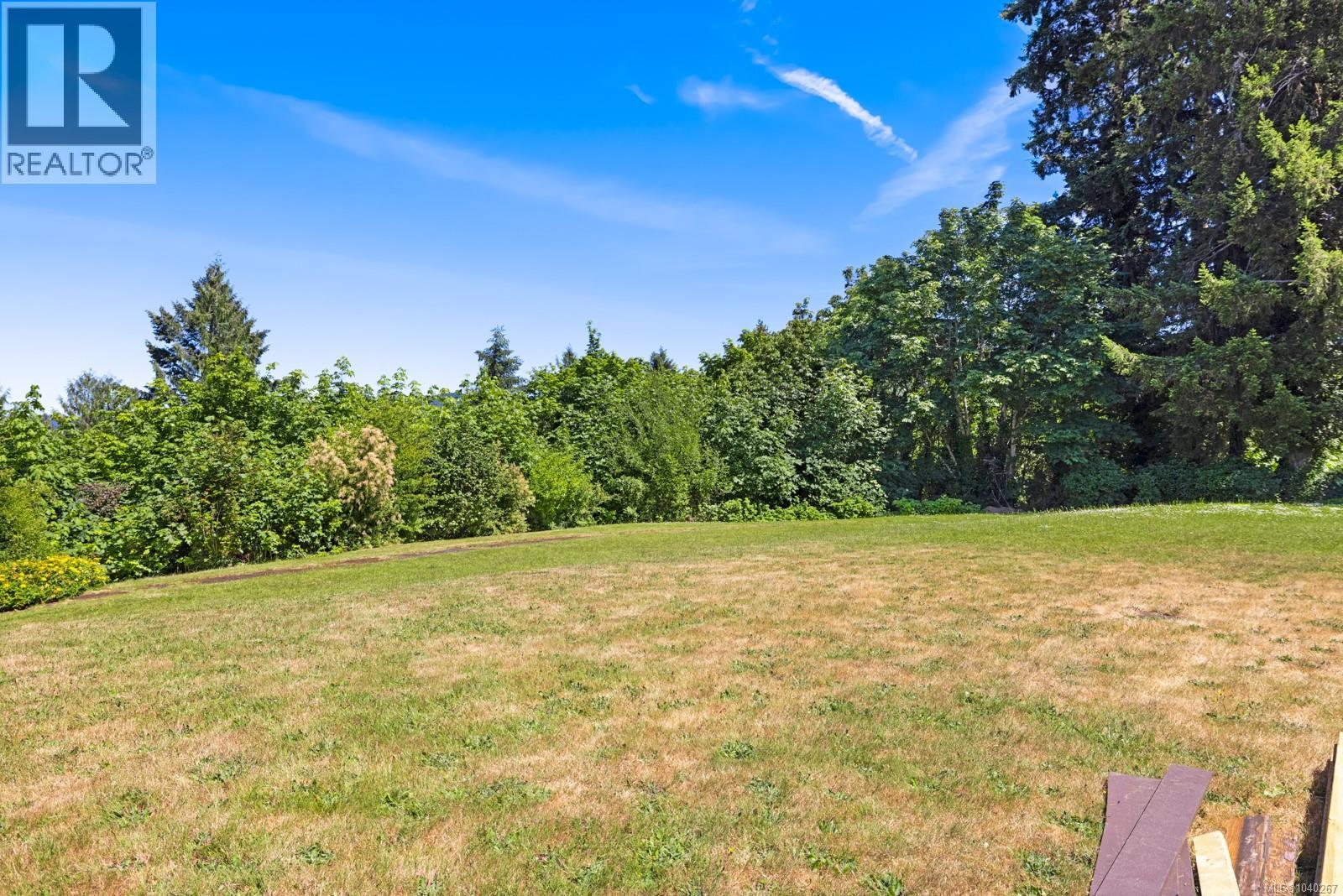 #4 5367 Miller Rd - 64