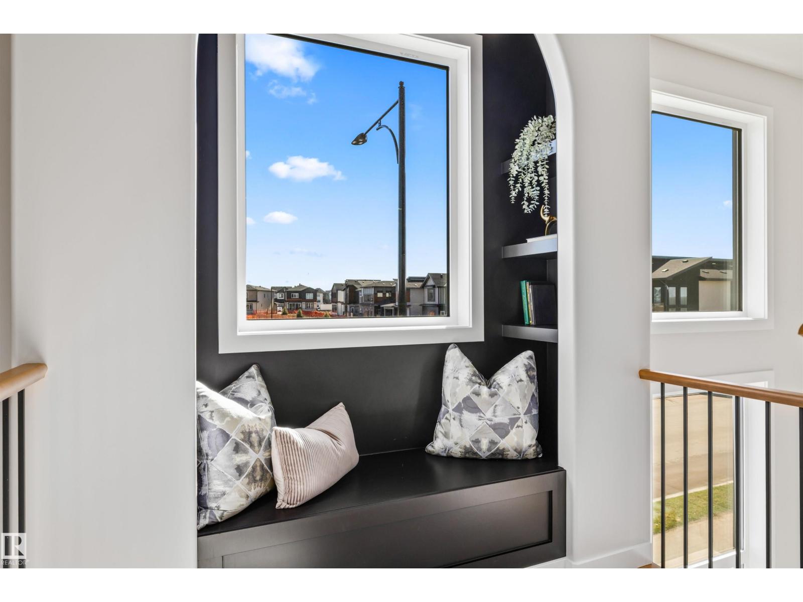 4667 Chegwin Wynd SW - 21