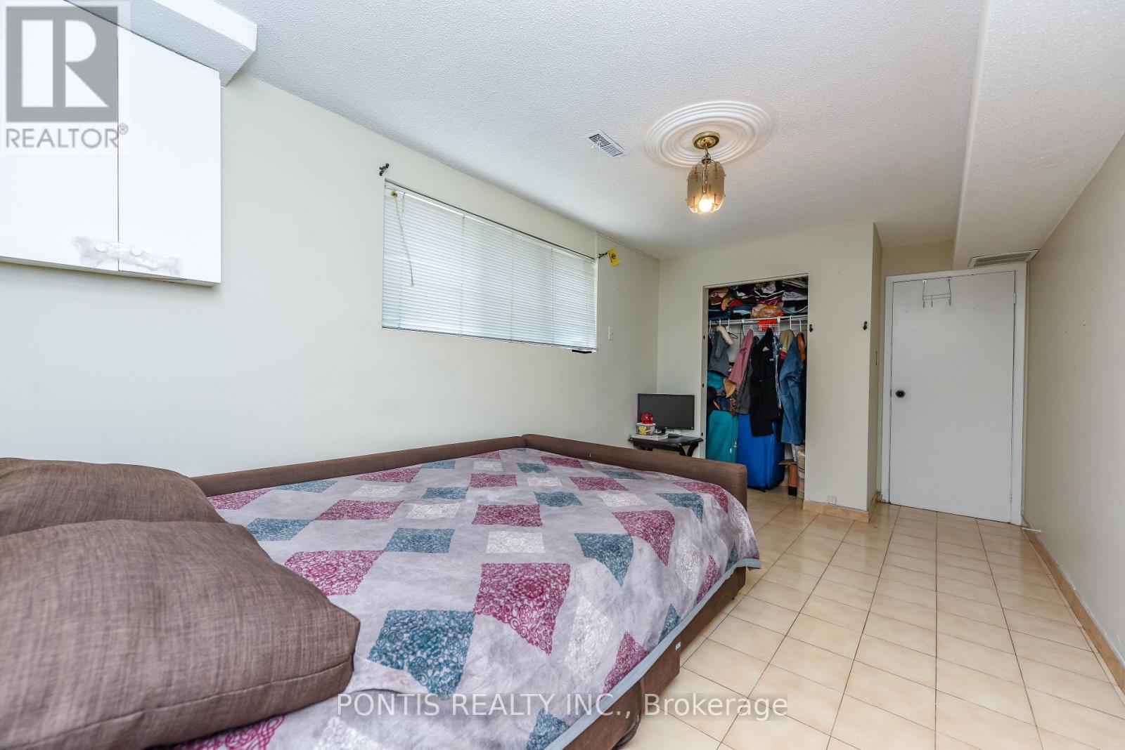 4 HASBROOKE DRIVE - 27