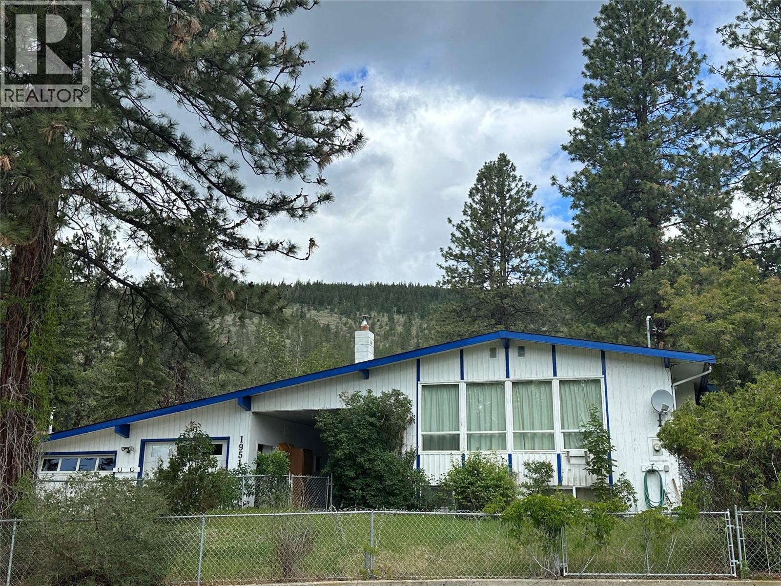 1951 Greaves Avenue, Merritt