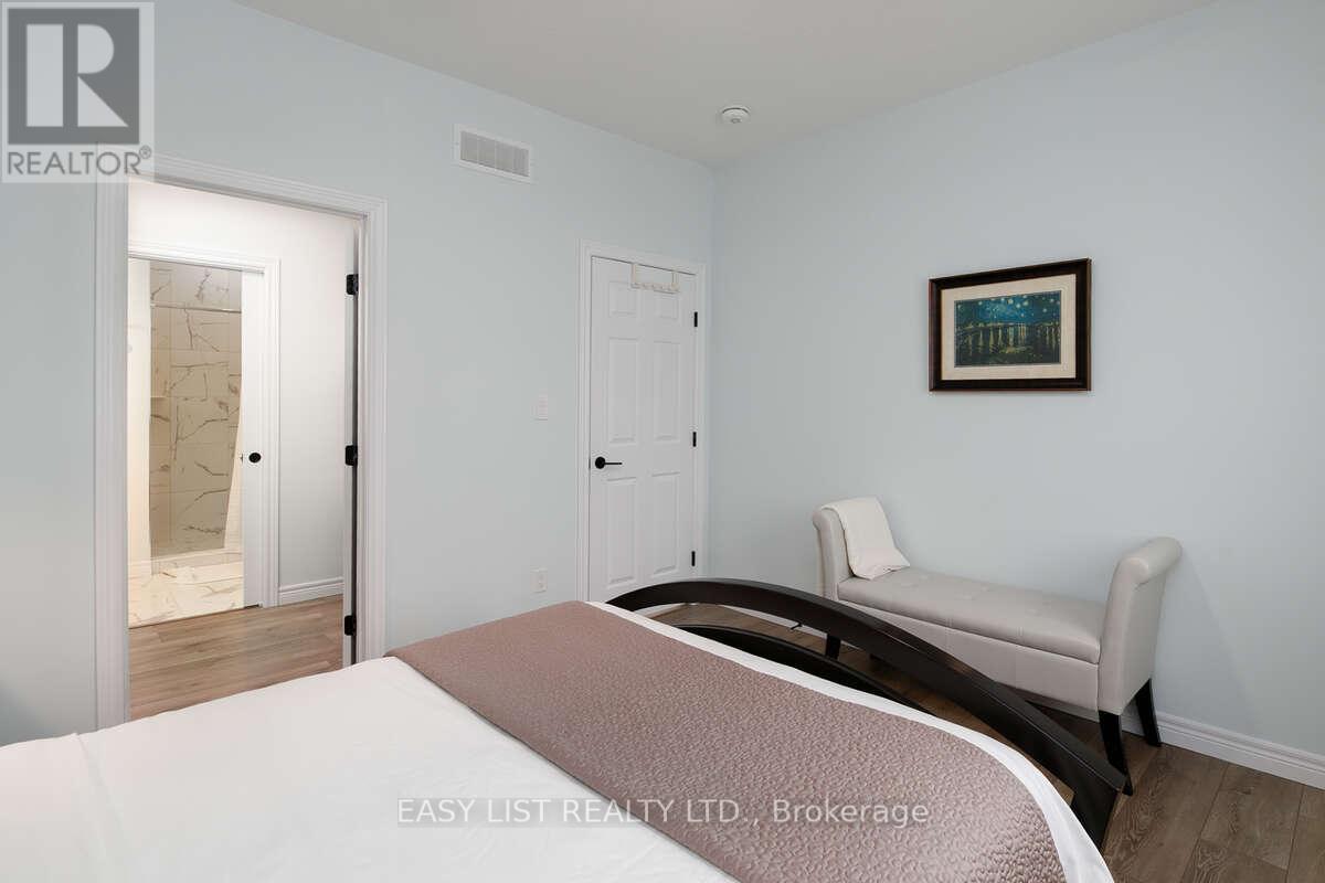 18 DAYTON COURT - 14