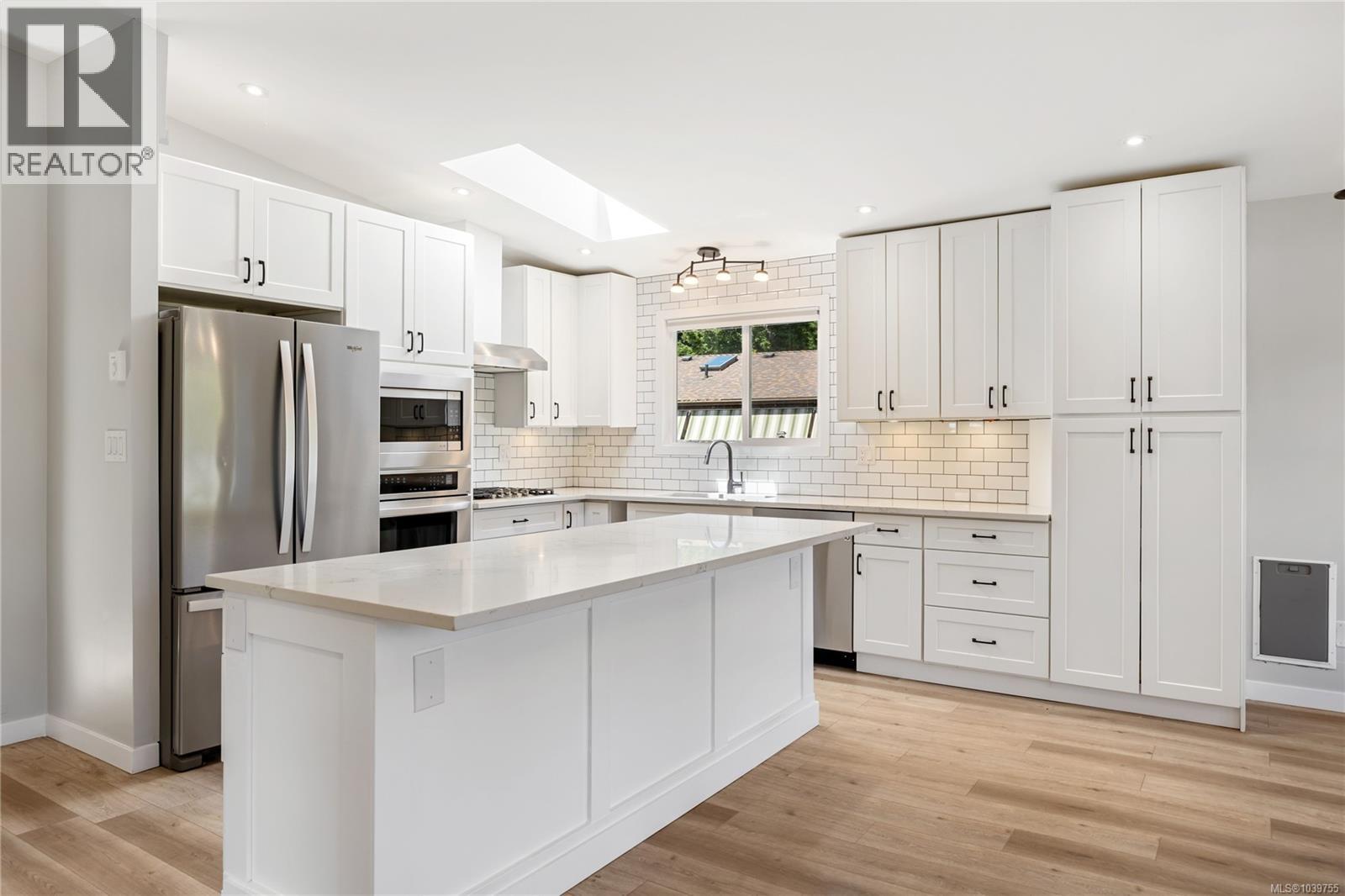 2848 Gregory Rd - 10