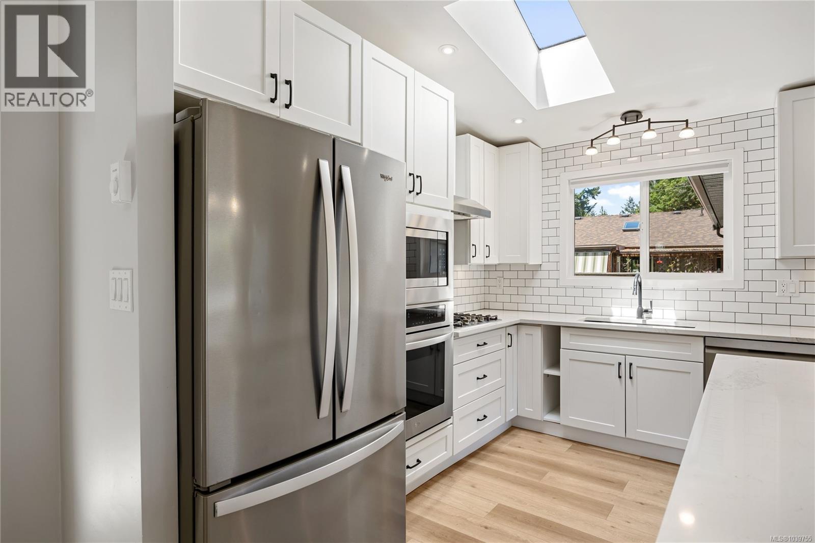 2848 Gregory Rd - 11
