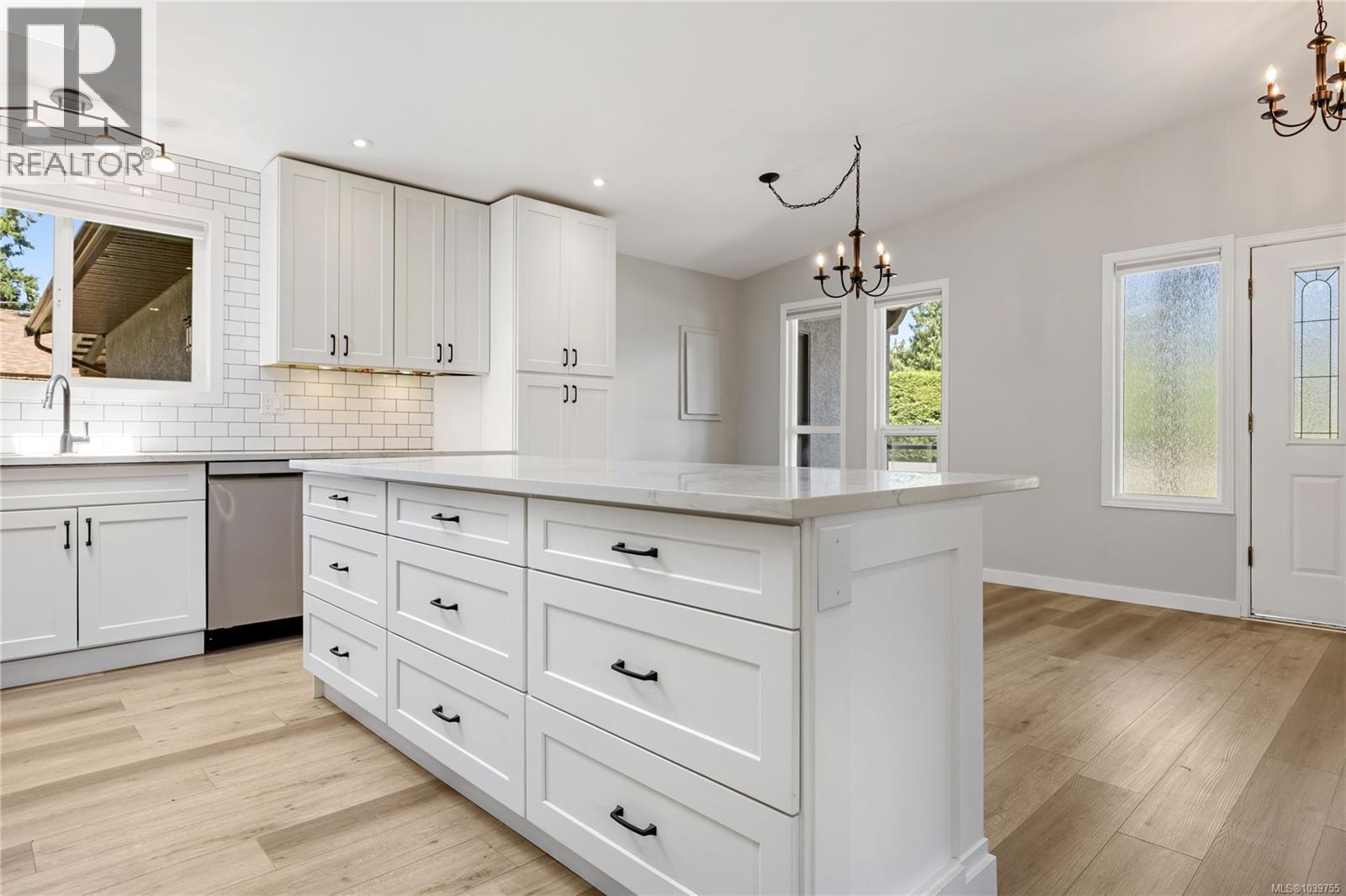 2848 Gregory Rd - 15