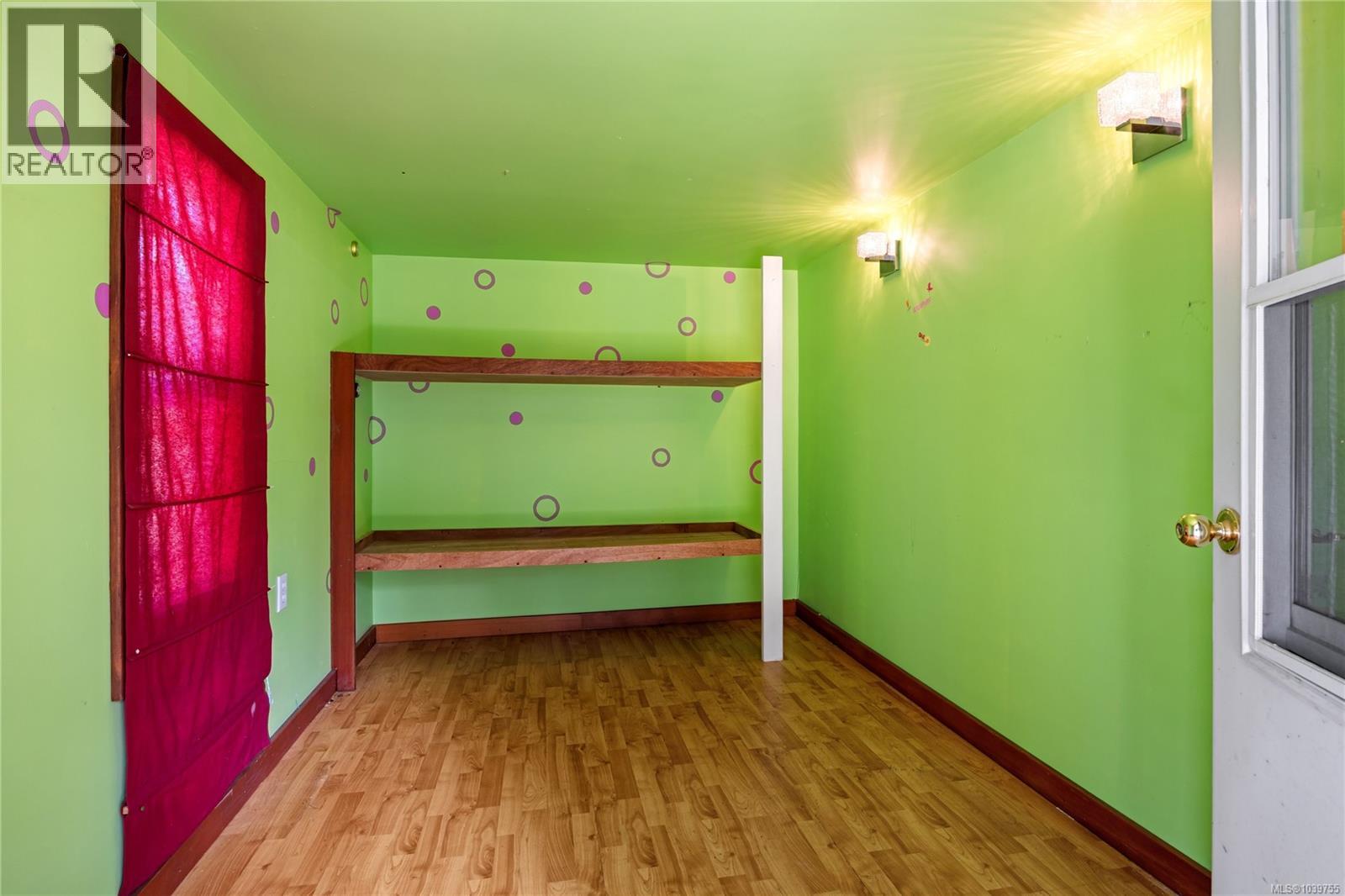 2848 Gregory Rd - 38