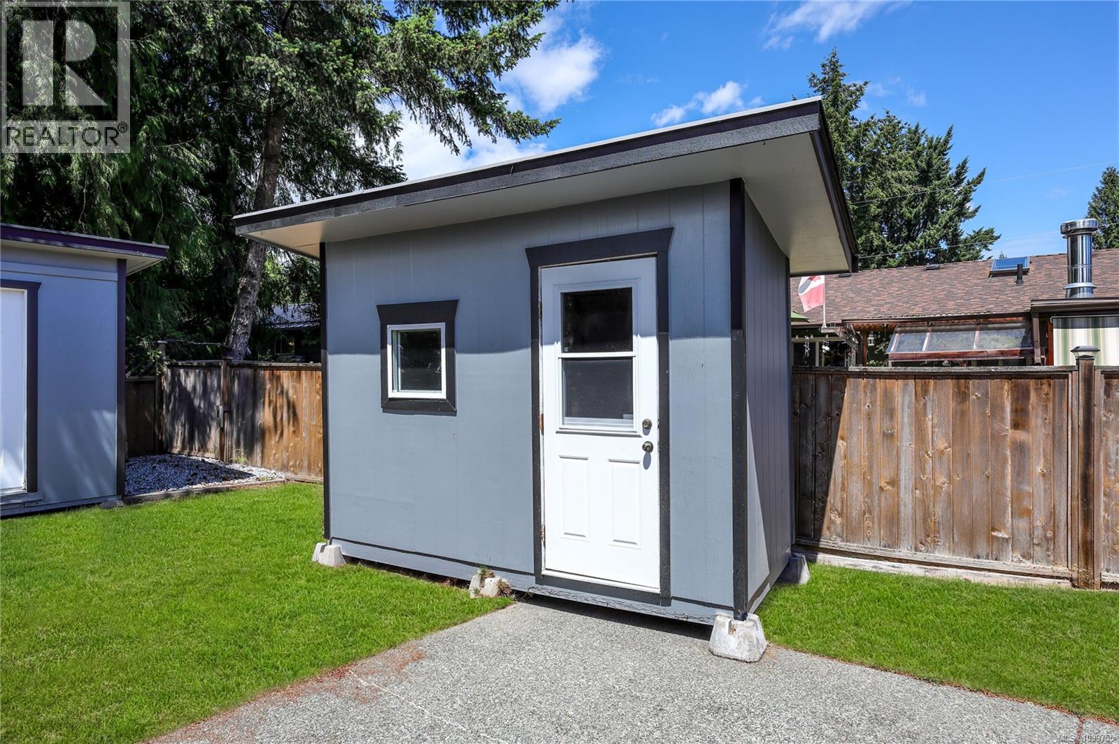 2848 Gregory Rd - 39