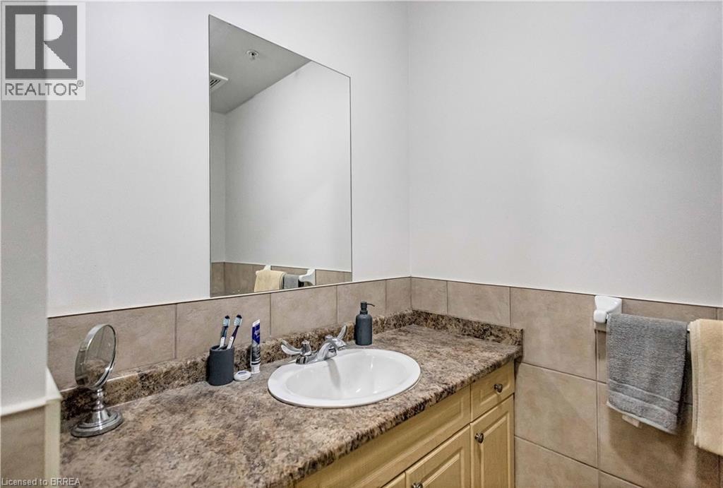 150 COLBORNE Street Unit# 203