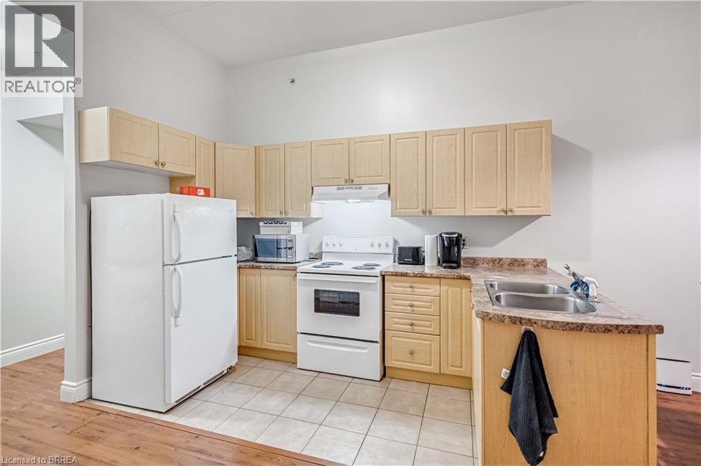 150 COLBORNE Street Unit# 203