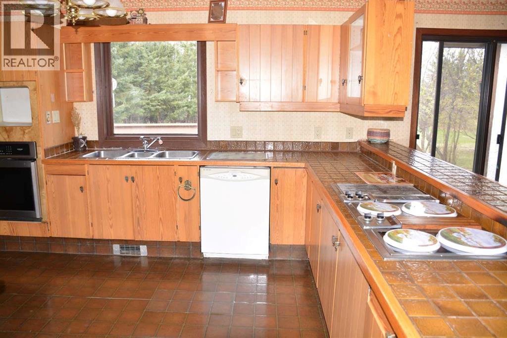 234034 TWP 860 - 22
