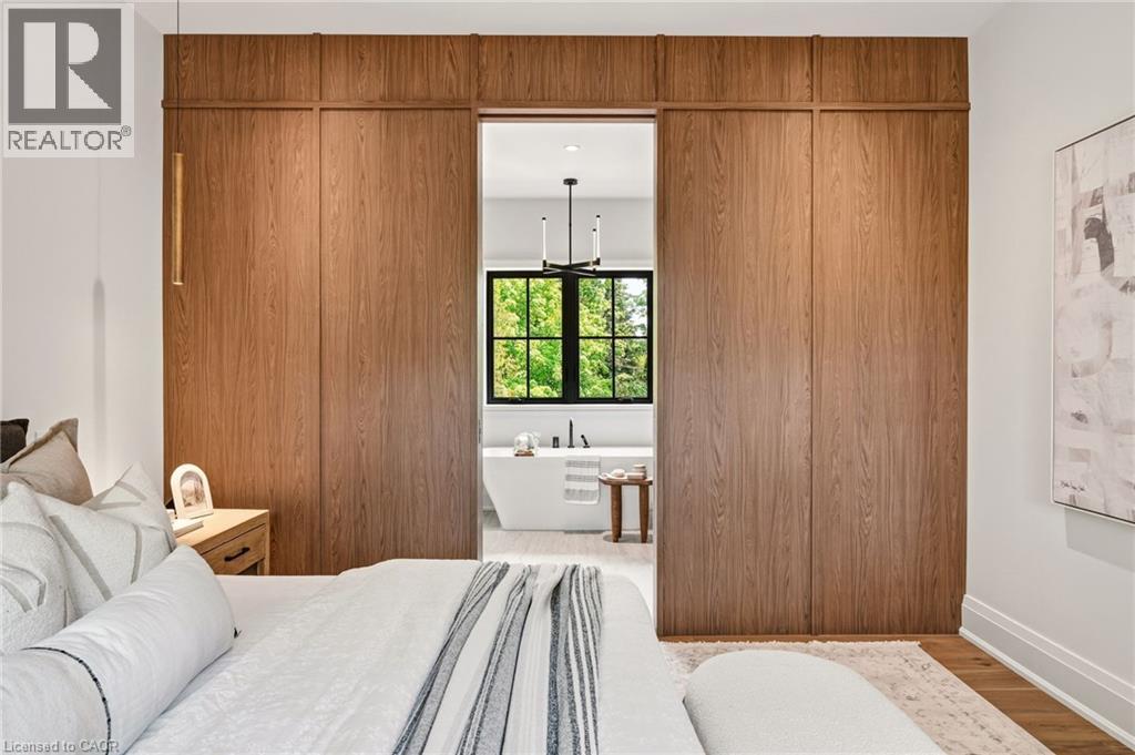 727 KING Road - 32