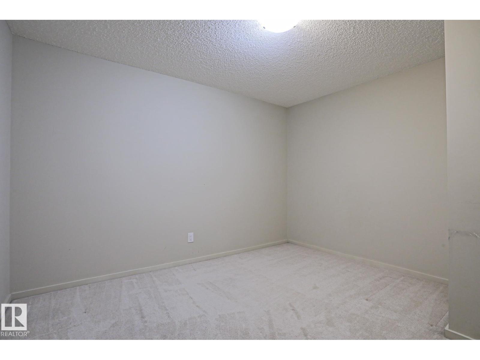 #411 3353 16A AV NW - 24
