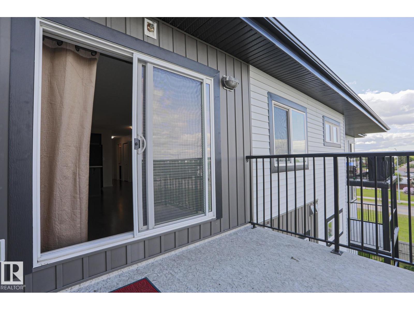 #411 3353 16A AV NW - 6
