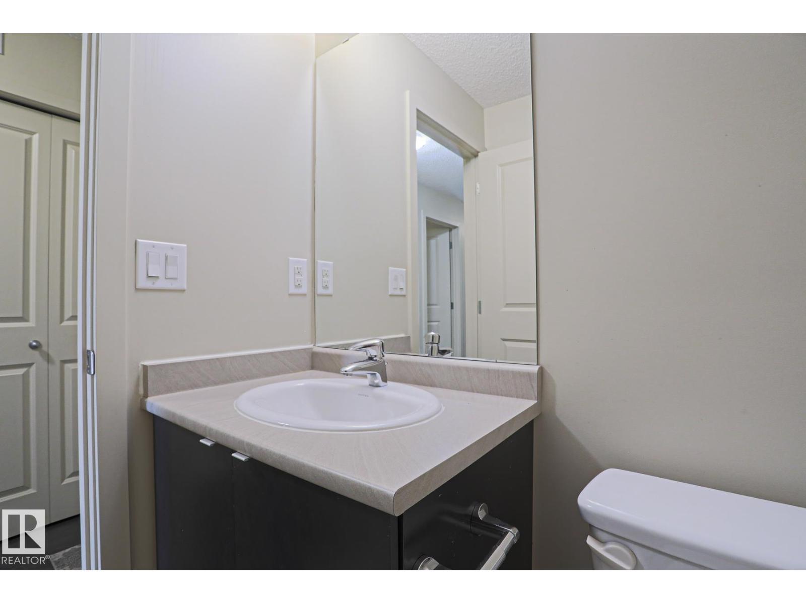 #411 3353 16A AV NW - 27