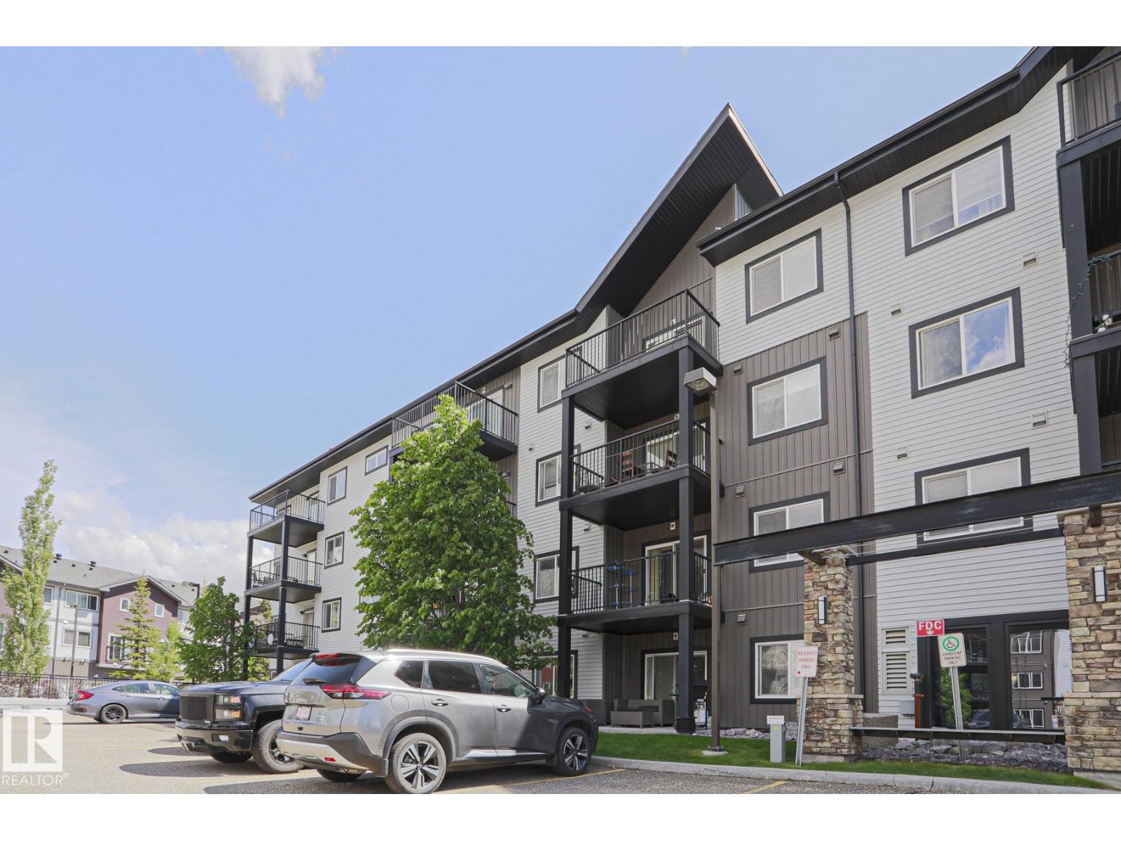 #411 3353 16A AV NW - 1