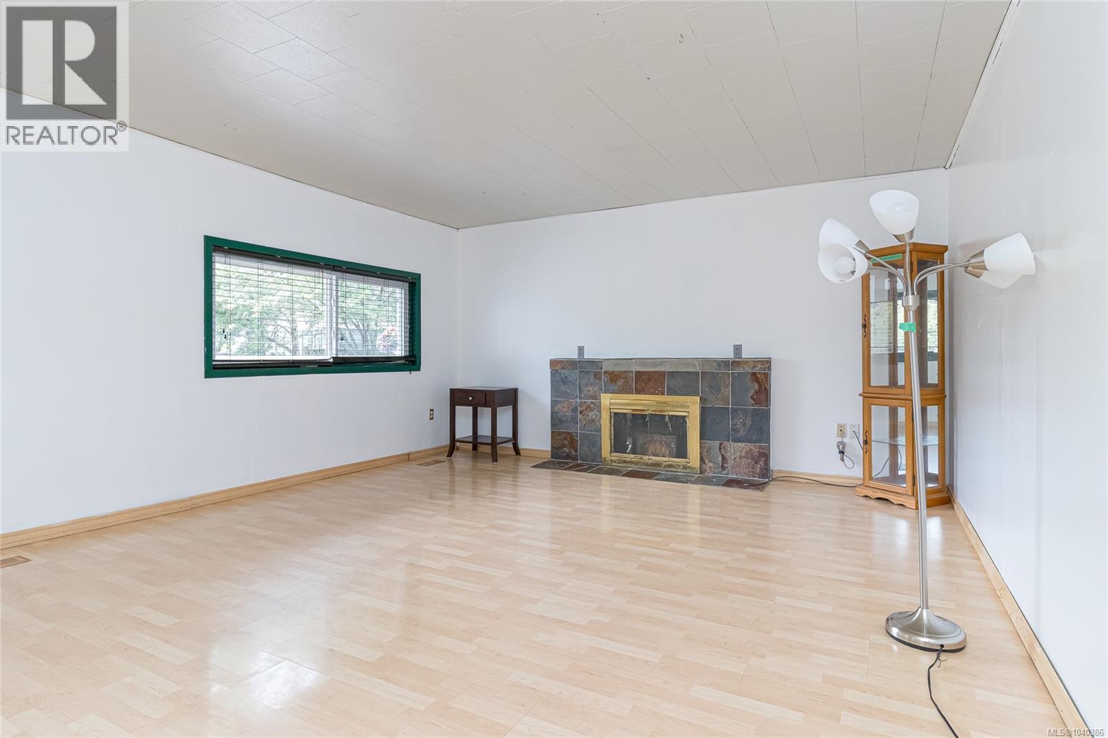 2912 Phipps Rd - 4