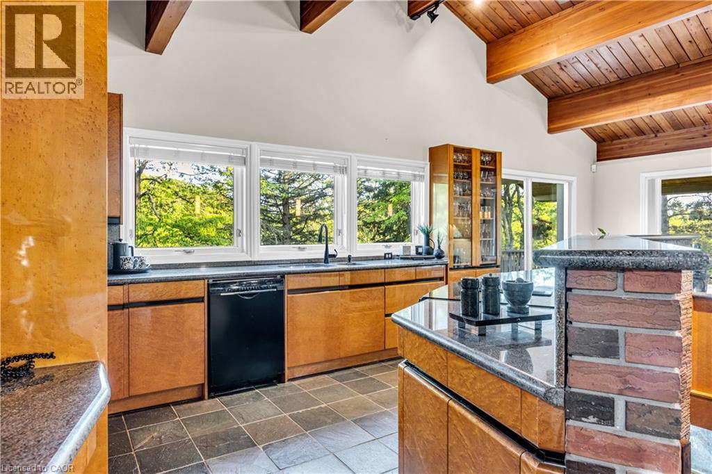 2360 8 Side Road - Image 20