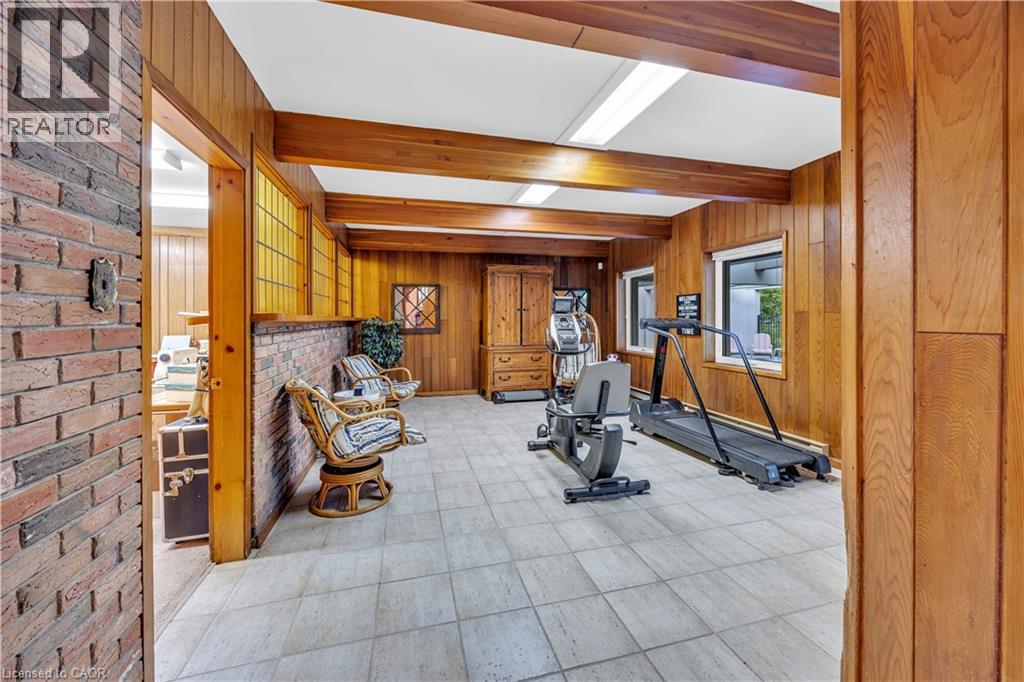 2360 8 Side Road - Image 38