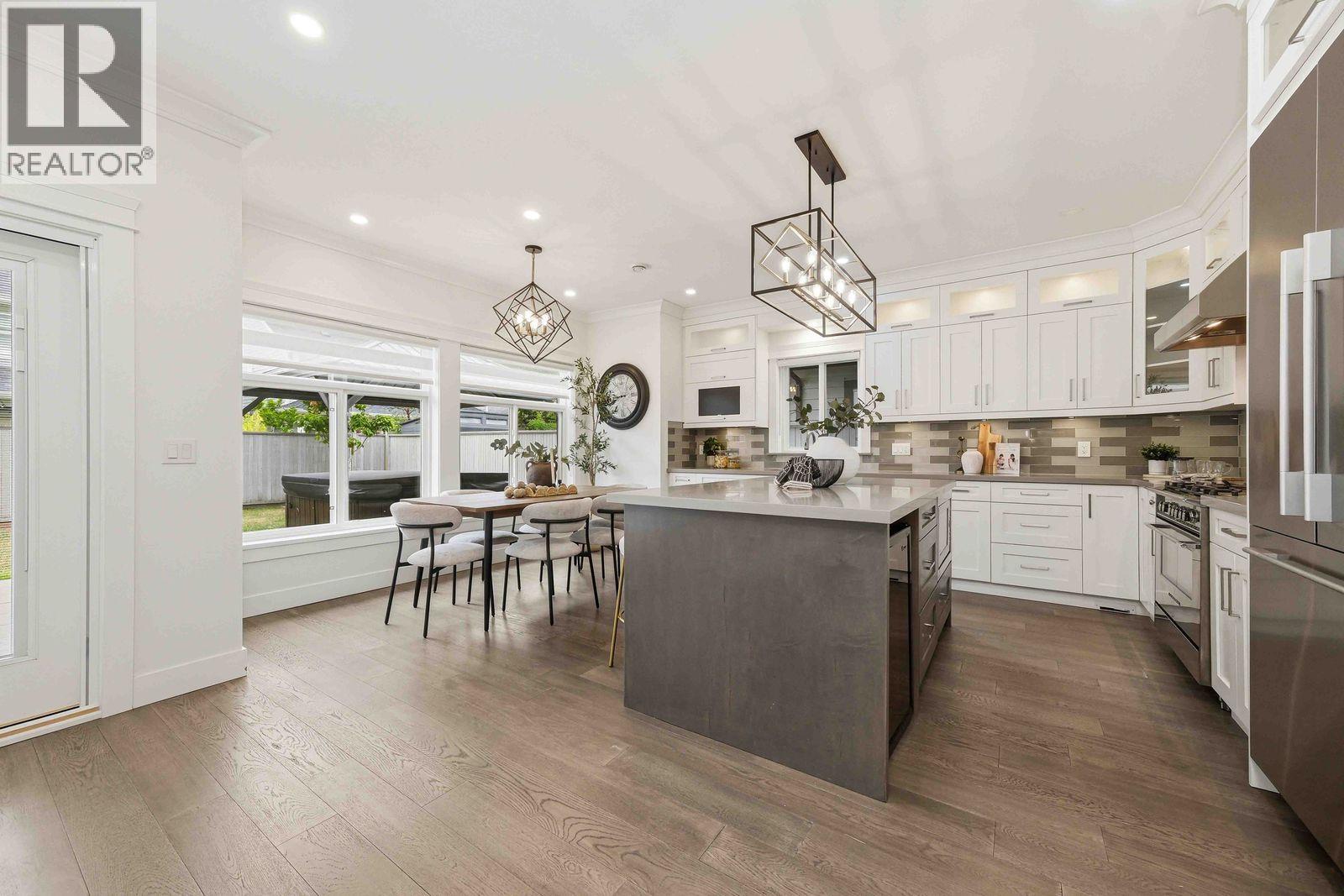 5061 44B AVENUE, Ladner