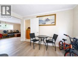 1102 Grandview Road, Gibsons, BC V0N1V3 Photo 25