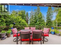 1102 Grandview Road, Gibsons, BC V0N1V3 Photo 32