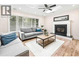 1102 Grandview Road, Gibsons, BC V0N1V3 Photo 8