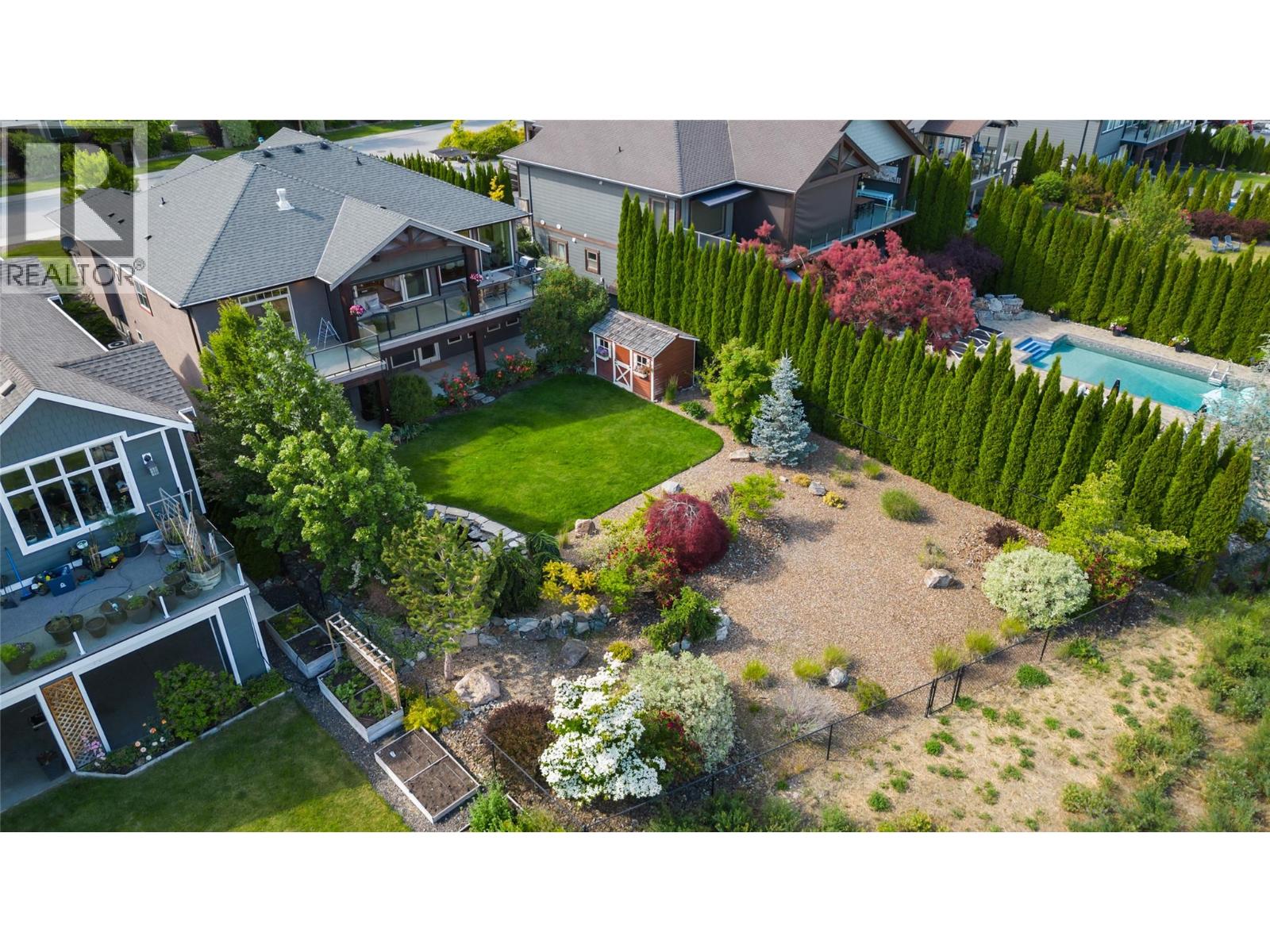 12977 East Ridge Drive, Lake Country