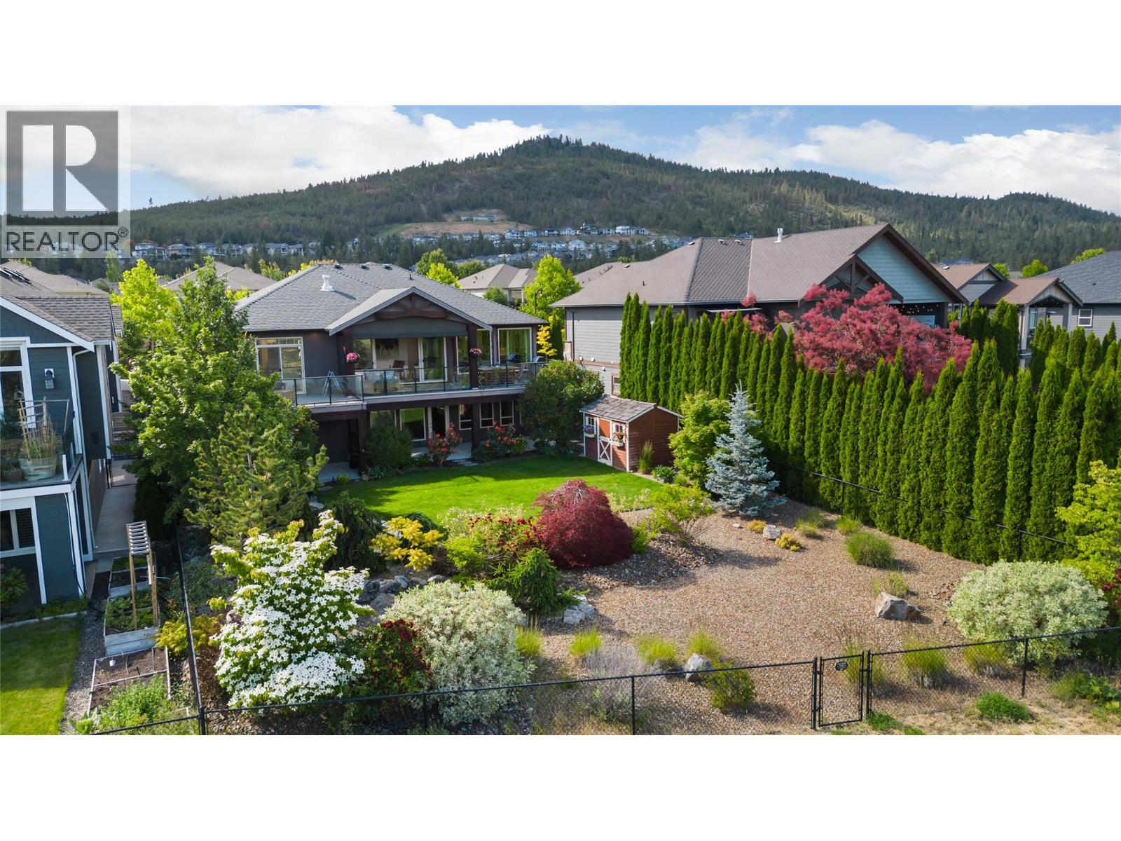 12977 East Ridge Drive, Lake Country