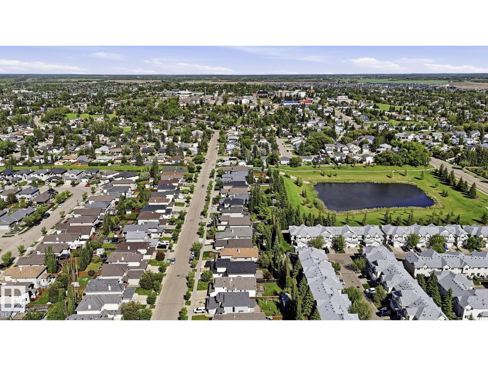 6105 52 AV — photo 44