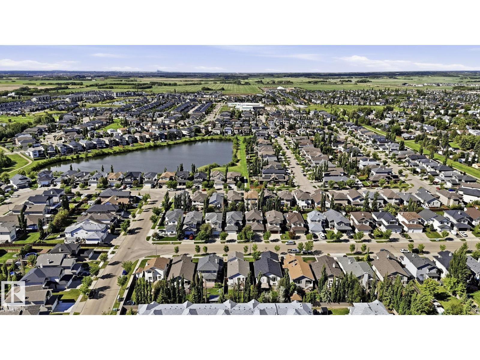 6105 52 AV — photo 46
