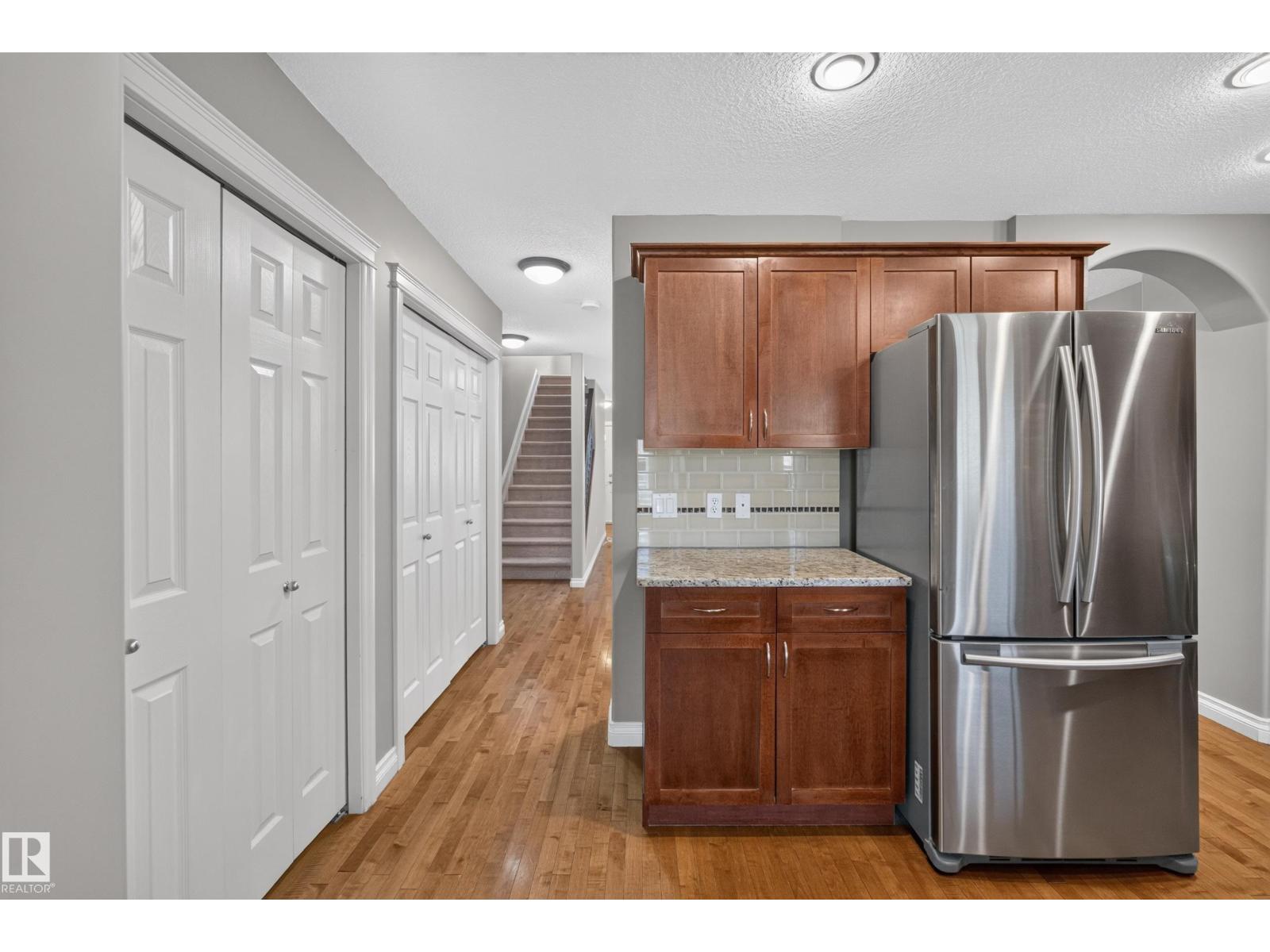 7027 106 ST NW — photo 11