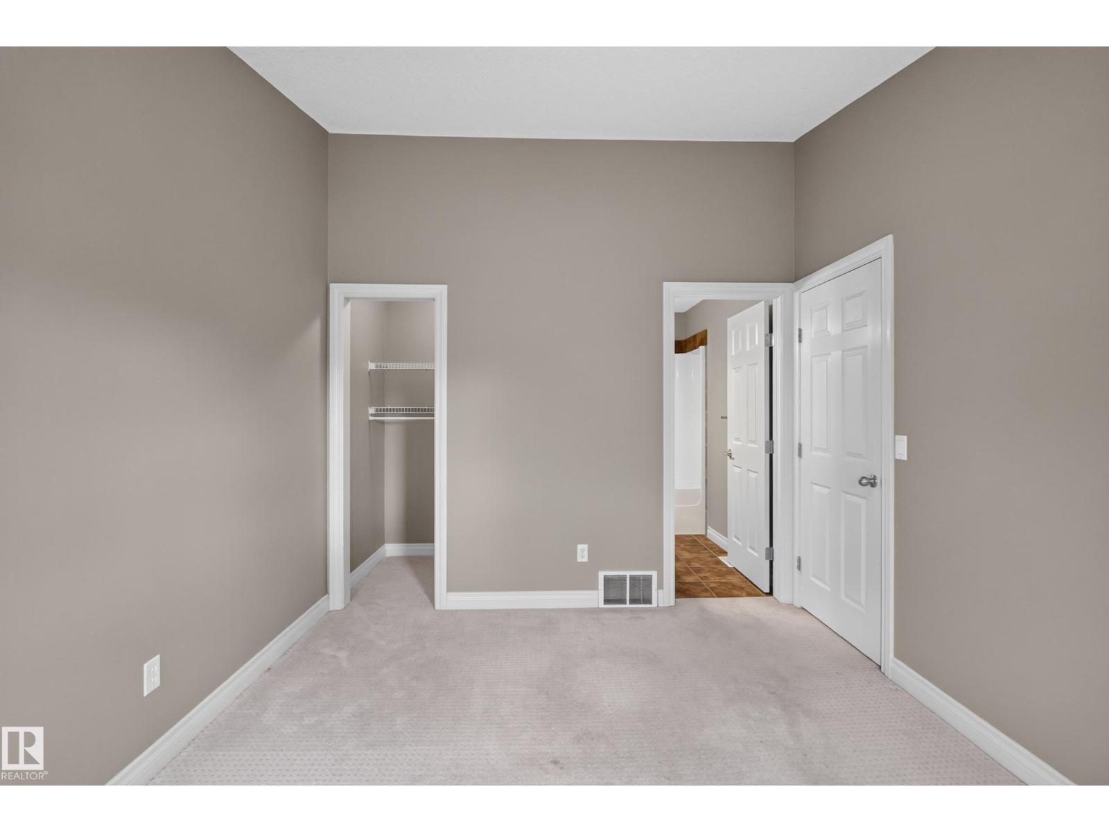 7027 106 ST NW — photo 16