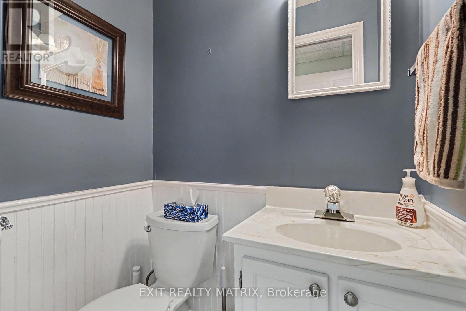 3 Bed, 2 Bath House for Sale in Ottawa – 39 TAUVETTE STREET, Ottawa – MLS# X13457578 - Image 15