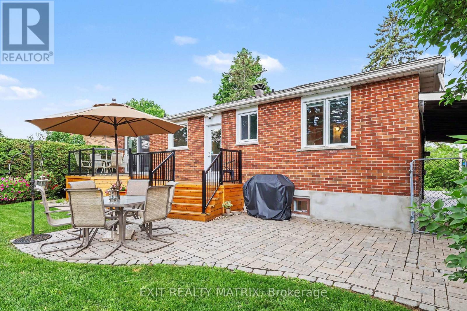 3 Bed, 2 Bath House for Sale in Ottawa – 39 TAUVETTE STREET, Ottawa – MLS# X13457578 - Image 30