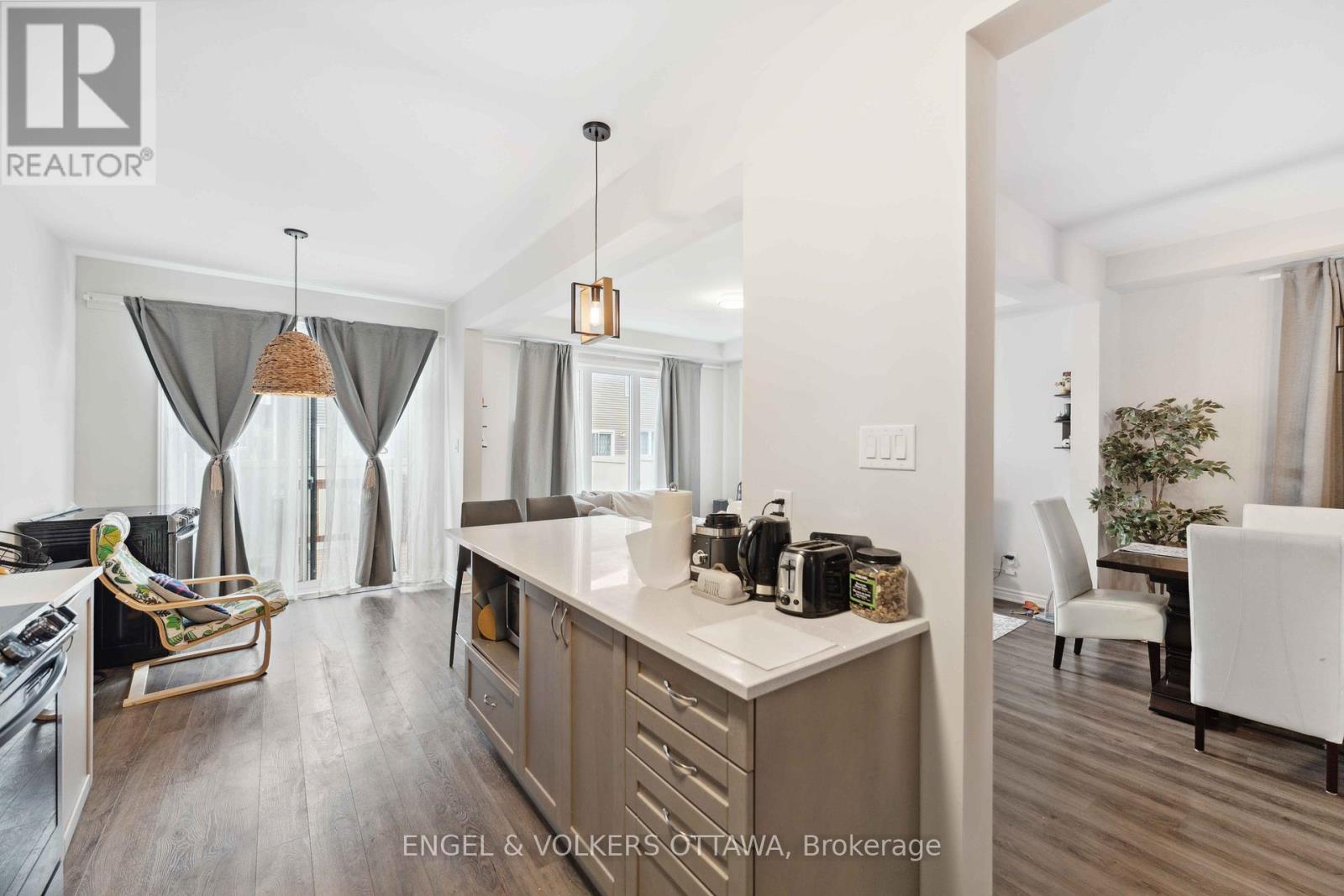 3 Bed, 4 Bath House for Rent in Ottawa – 2283 WATERCOLOURS WAY, Ottawa – MLS# X13457660 - Image 22