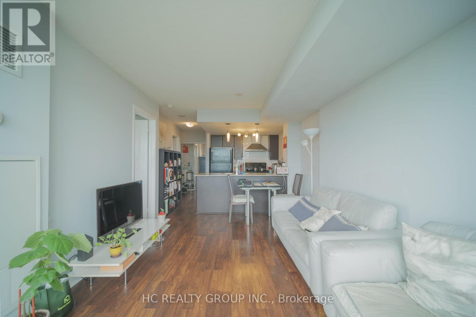 #1607 190 BOROUGH DRIVE - Image 6