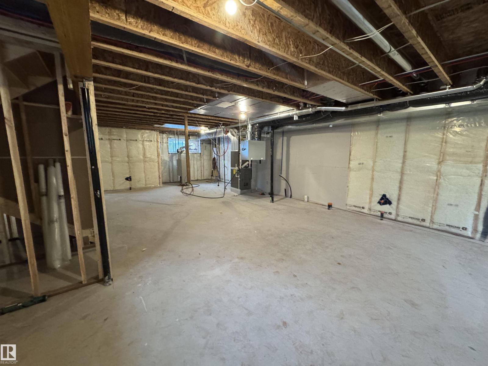 33 Harley WY NW — photo 42