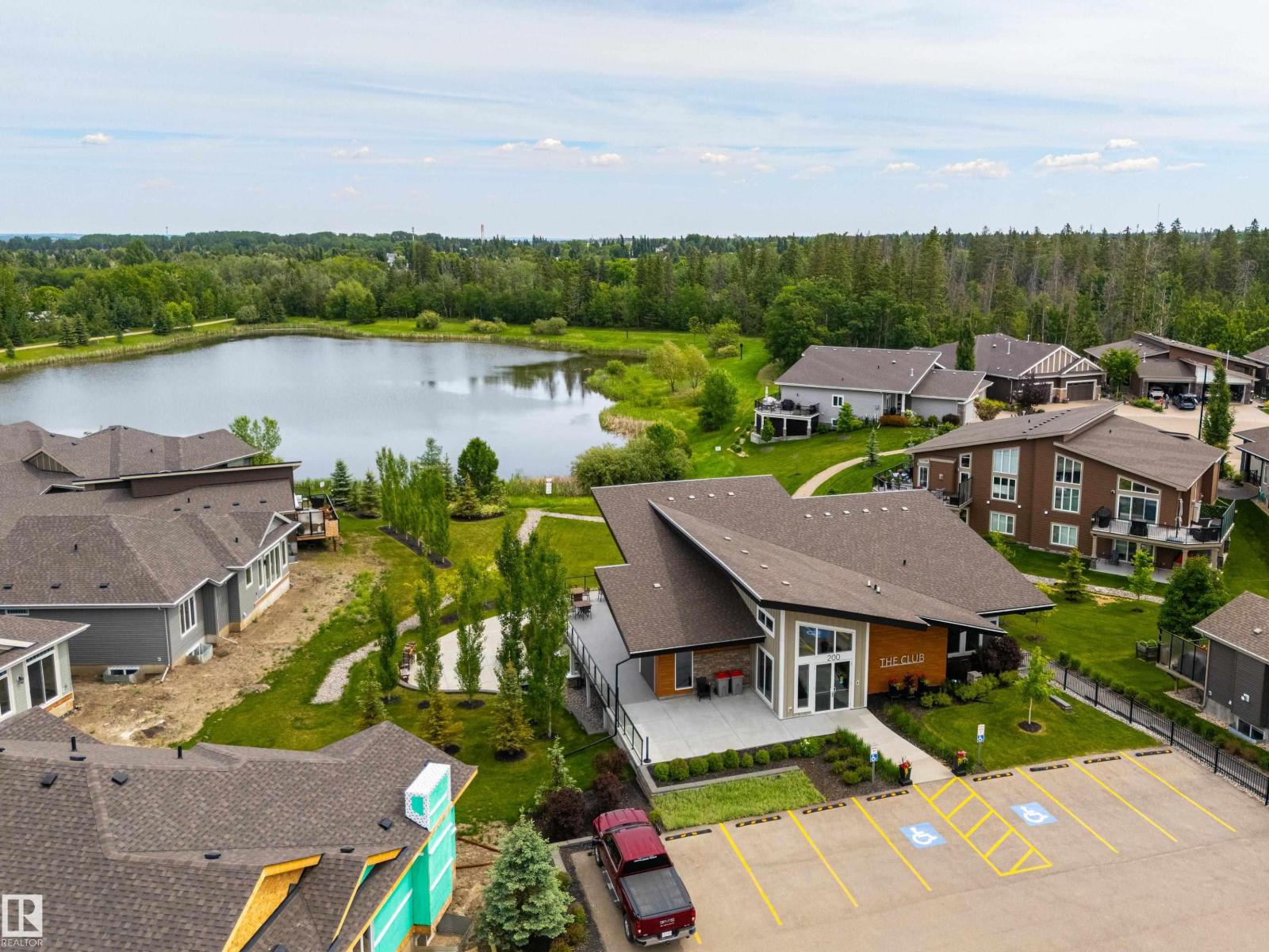 #207 50 HEATHERGLEN DR - 73
