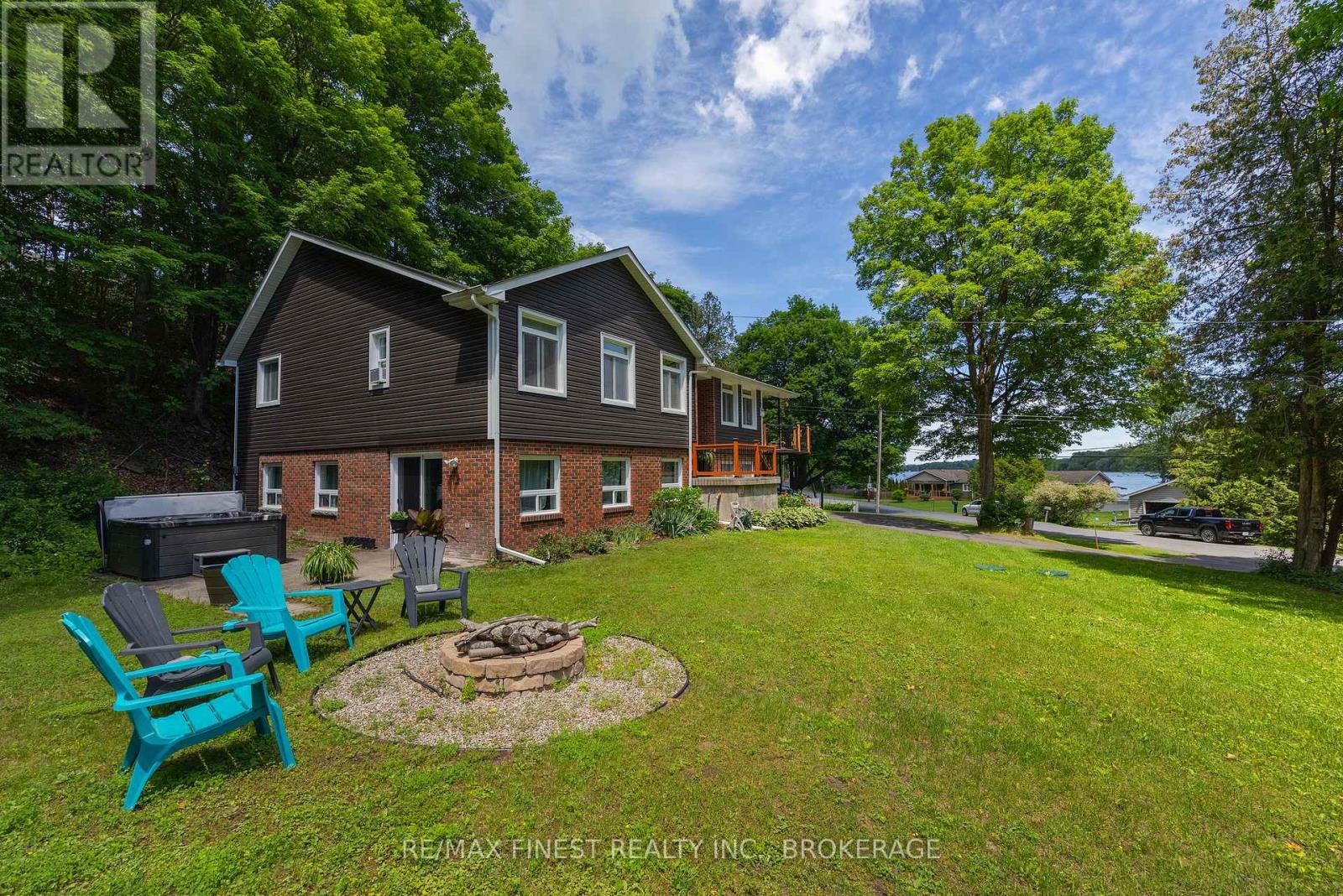 3315 LOUGHBOROUGH DRIVE - 2