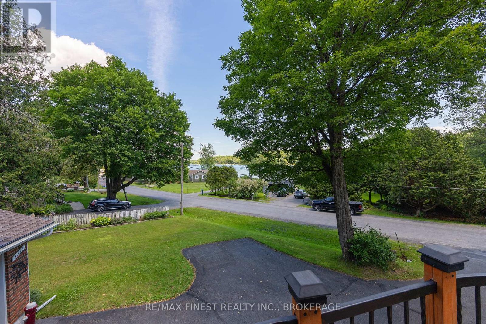 3315 LOUGHBOROUGH DRIVE - 41