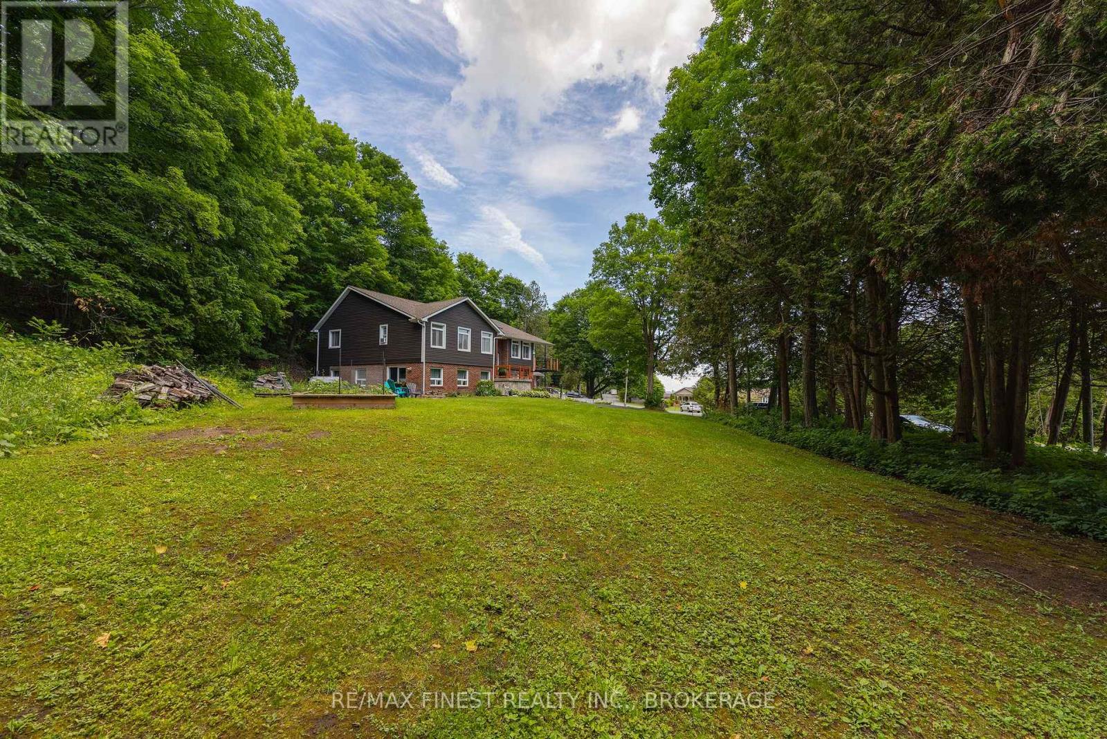 3315 LOUGHBOROUGH DRIVE - 43