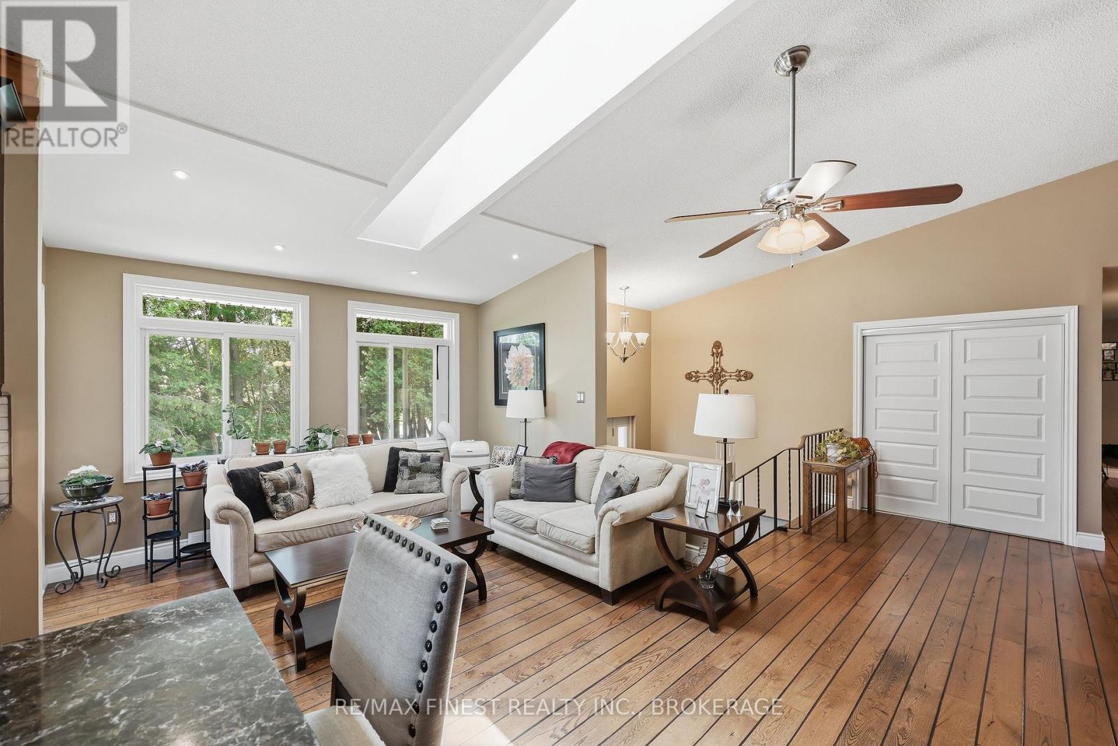 3315 LOUGHBOROUGH DRIVE - 7