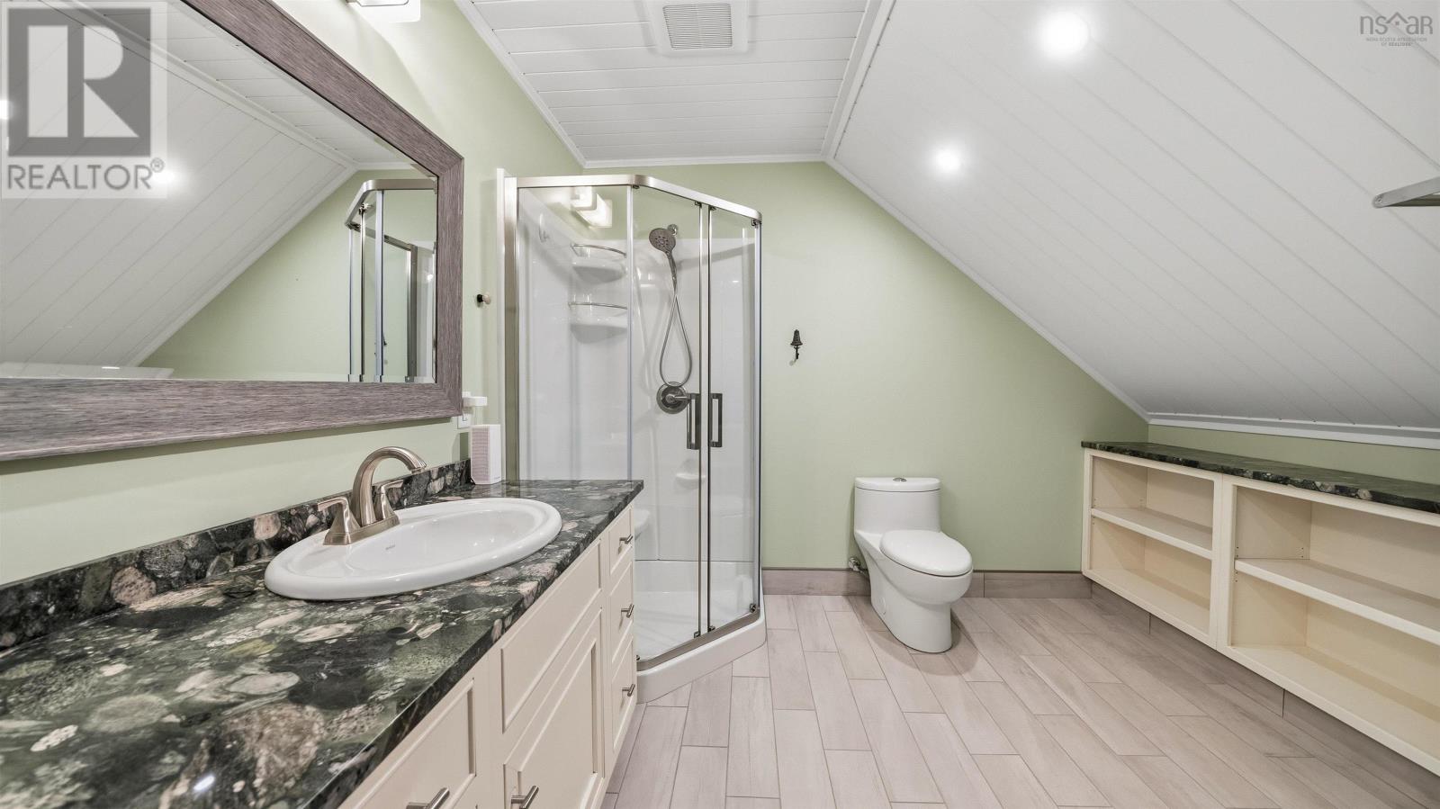 22 Ketch Court - 23