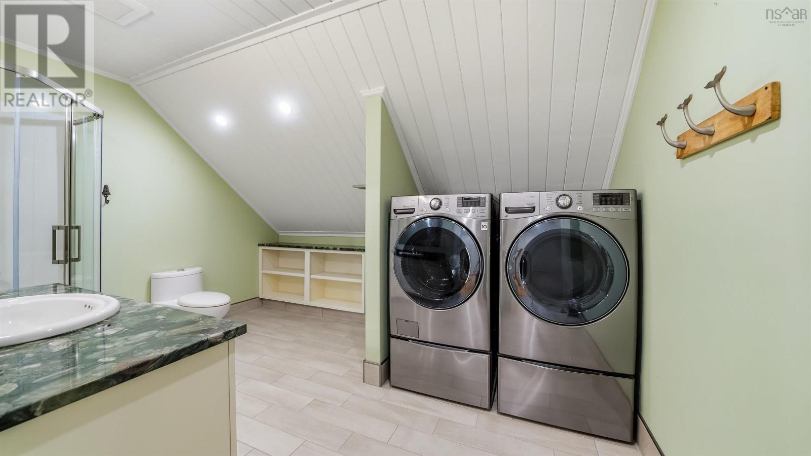 22 Ketch Court - 24