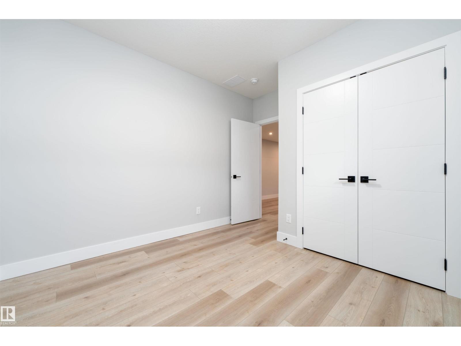 17320 9 AV SW — photo 18